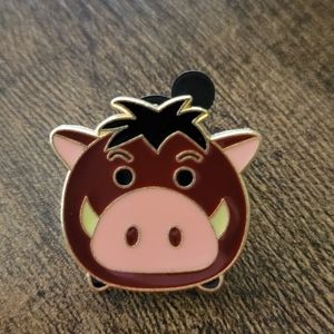 3/$20 - 4/$25 - 5/$30 - Disney Pin - Pumba Tsum Tsum Pin (The Lion King)